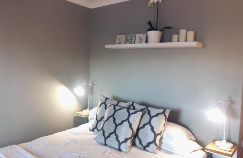 Paarl Apartment | The Upper Room