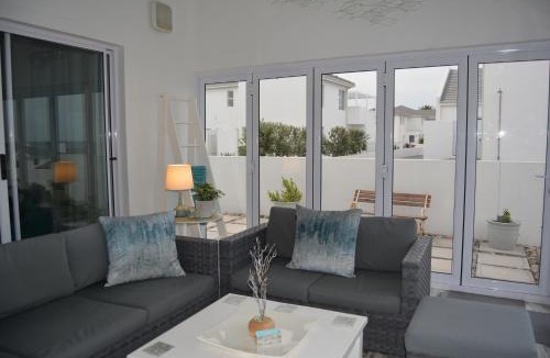 Shelley Point House | The Whale Tale Villa