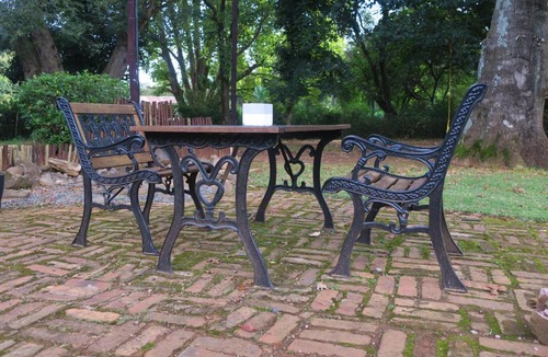Himeville House | THERE'S A LUCK SELF CATERING ACCOMODATION