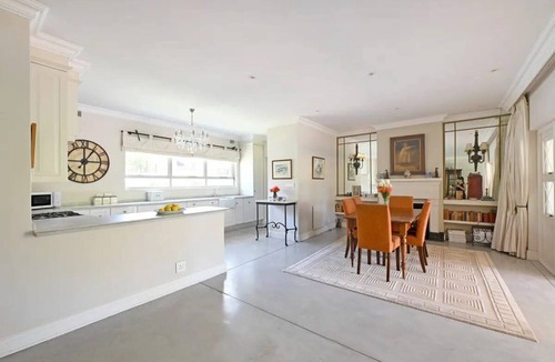 Newlands Villa | THISTLE HOUSE, FERNWOOD ESTATE , NEWLANDS CAPE TOWN