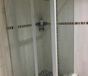 Merrivale Apartment | Thornville Guesthouse Gold