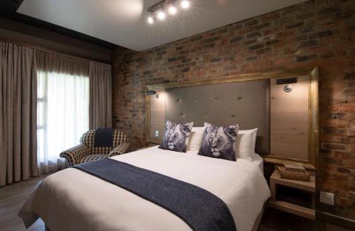 Three Rivers Hotel | Three Rivers Lodge and Villas