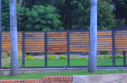 Tzaneen House | Thully teams guest house Tzaneen