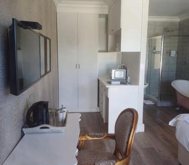 Welgemoed House | Thyme Wellness Spa and Guesthouse