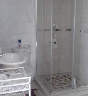 Vosloorus Apartment | Tinys Stayover