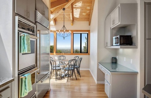 Santa Rosa House | Titan: Theater, Heated Pool, Gym, Billiards
