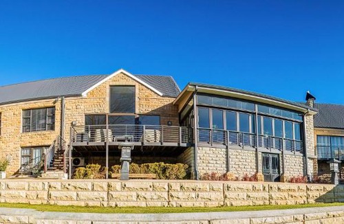 Clarens House | Titanic View - Place of Peace