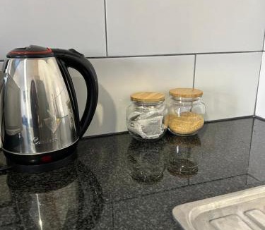 Greater Johannesburg Metropolitan Area Apartment | TNA Apartments in Randburg