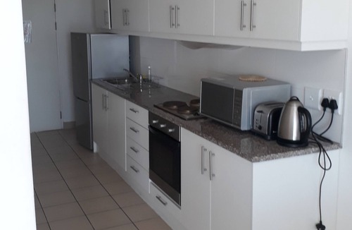 Lakeside Apartment | Tokai Self Catering Apartment
