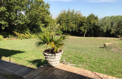 Somerset West Apartment | Tolbos Garden