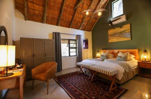 Hoedspruit Cabin | Tomo Safari Lodge