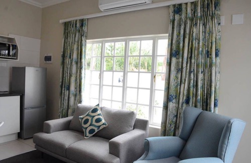 Baileys Muckleneuk Apartment | Touch of Class Villas