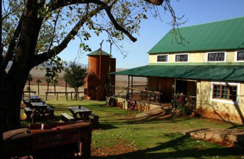 Okhahlamba Bed & Breakfast | Tower of Pizza
