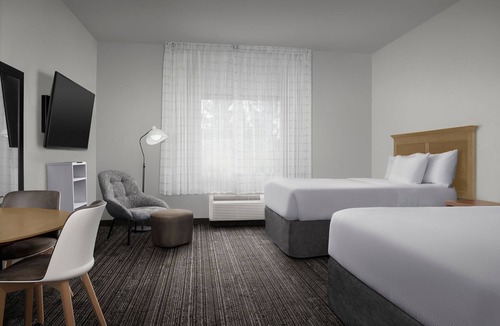 Sacramento Hotel | TownePlace Suites by Marriott Sacramento Cal Expo