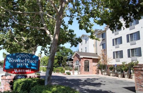 Sunnyvale West Hotel | TownePlace Suites by Marriott Sunnyvale Silicon Valley