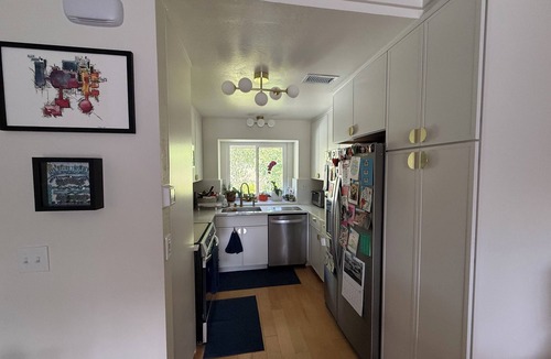 San Rafael Condo | Tranquil 1-bedroom condo with AC, pool and hot tub on a quiet hillside