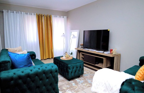 Boksburg Apartment | Tranquil 2-bedroom apartment with WiFi in Boksburg