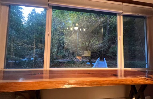 Los Gatos Cabin | Tranquil creek mountain cabin in Los Gatos perfect for a getaway