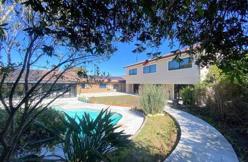 Constantia House | Tranquil Garden Constantiaberg