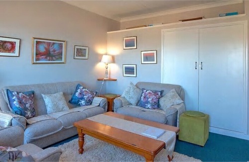 Fish Hoek Apartment | Tranquil sea-view escape