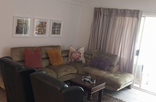 Nelspruit Apartment | Tranquil space, near shopping complex and Mediclinic