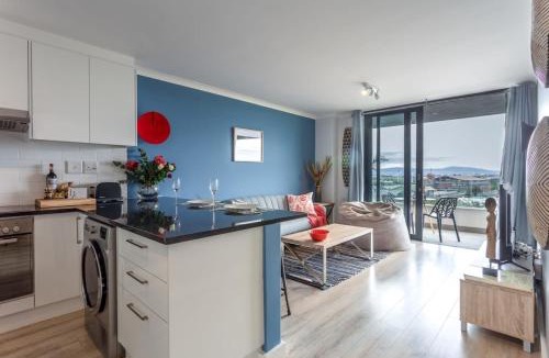 Observatory Apartment | Tranquil, Spacious, Quiet Trendy with a View