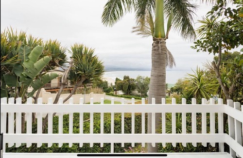 Plettenberg Bay Apartment | Tranquil Stay-Pizza oven & sea views. No clean fee