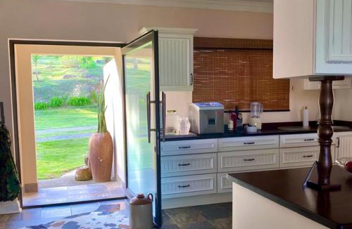 Okhahlamba House | Tranquility-Ukuthula Guesthouse