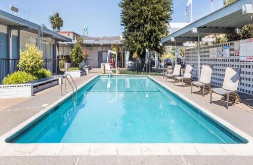 South San Francisco Hotel | Travelodge by Wyndham San Francisco Airport North