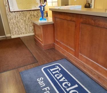 Marina District Hotel | Travelodge by Wyndham San Francisco Bay