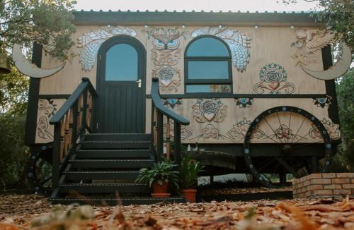 Wilderness House | Treedom Villas and Vardos