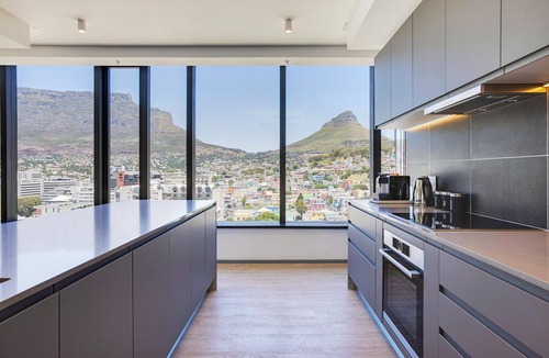 Bo'Kaap Apartment | Trendy 2 Bedroom Apartment in De Waterkant