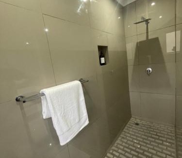 Umtata Apartment | Trendy, Comfortable 1 bedroom Apartments in Mthatha