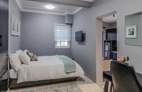 Mowbray Apartment | Trendy Cottage Hideaway