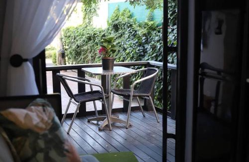 Mowbray Apartment | Trendy Cottage Hideaway