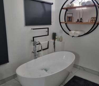 Durban North House | Troon Harmony - Room 1
