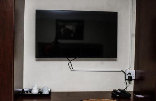 Moses Kotane Bed & Breakfast | Tshukudu e Ntsho