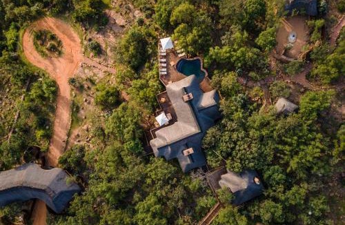 Vaalwater Hotel | Tshwene Lodge