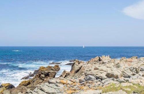 Elgin House | Turtle Creek in Pringle Bay