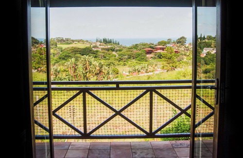 Port Edward Apartment | Tuscan Hotel Apartment