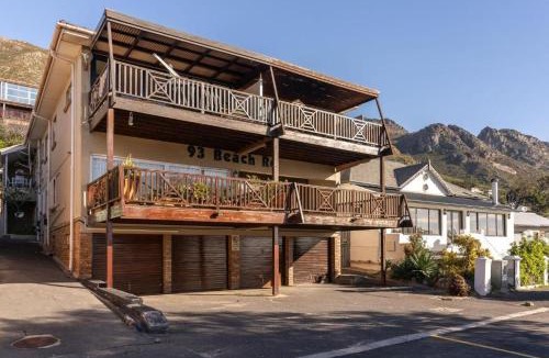 Gordons Bay Central Apartment | Tweede Boom