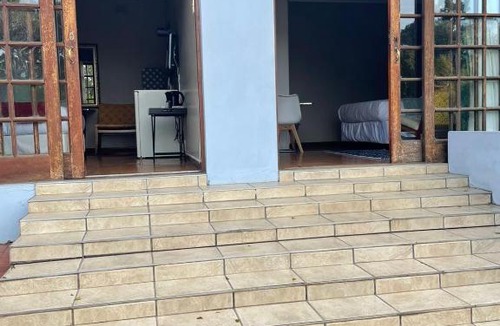 Umtata Bed & Breakfast | Twenty 4 Hour Rest Bed & Breakfast 3