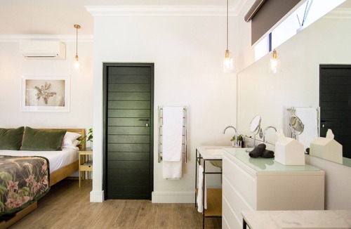 Stellenbosch Central House | Twice Central Guesthouse