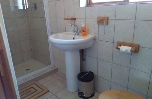 Sabie House | Two Falls View ~ Self-Catering Guesthouse ~ Bridal Veil Falls Suite