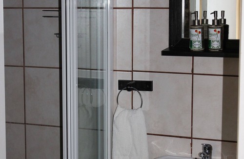 Klerksdorp House | Ukarimu Guest House