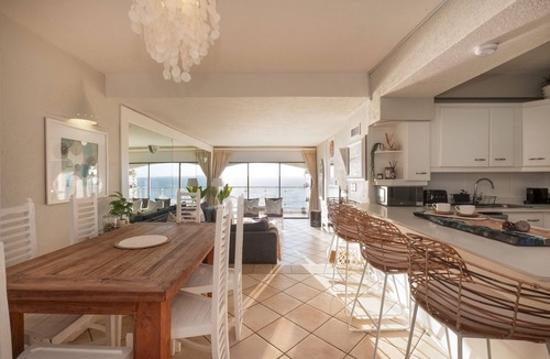 Umhlanga Apartment | Umhlanga Beach Front Apartment