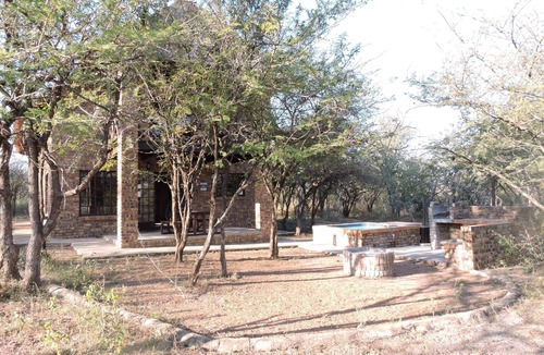Marloth Park House | Umvangazi Rest - Enjoy a relaxing, rejuvenating and peaceful setting in the bush