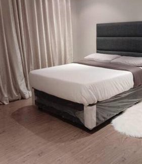 Lone Hill Apartment | Unique Stay- 1km to Monte Casino