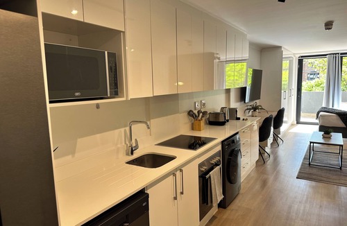 Claremont Apartment | Unit 430 Newlands Peak Studio Apartment