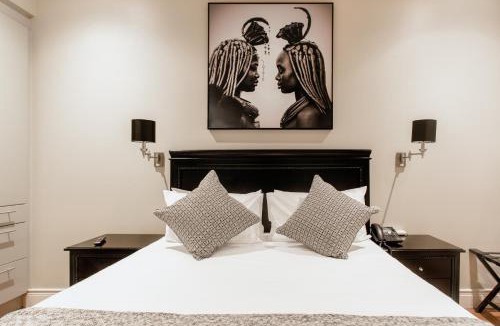 Green Point Apartment | Unit 620 Cape Royale Luxury Apartments